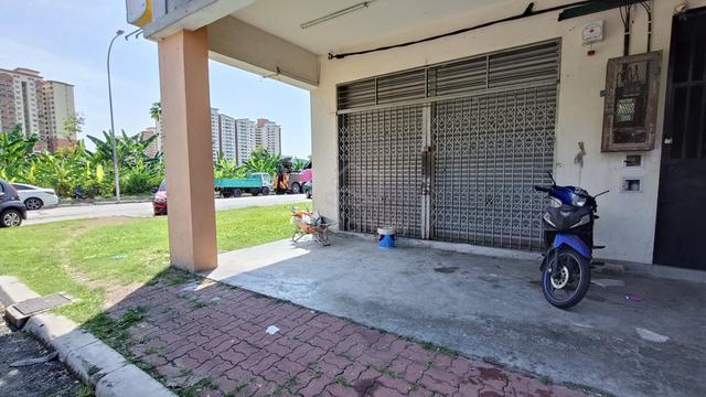Ground Floor Corner lot Sri Melor Kajang for rent 1