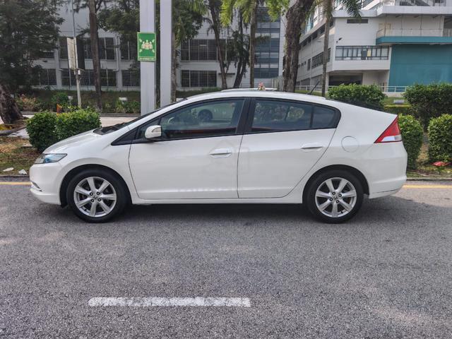 2011 Honda INSIGHT 1.3 (HB) (A) FULL HONDA RECORD - 4