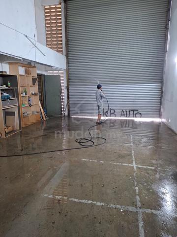 For rent: Tampoi ground floor factory 1