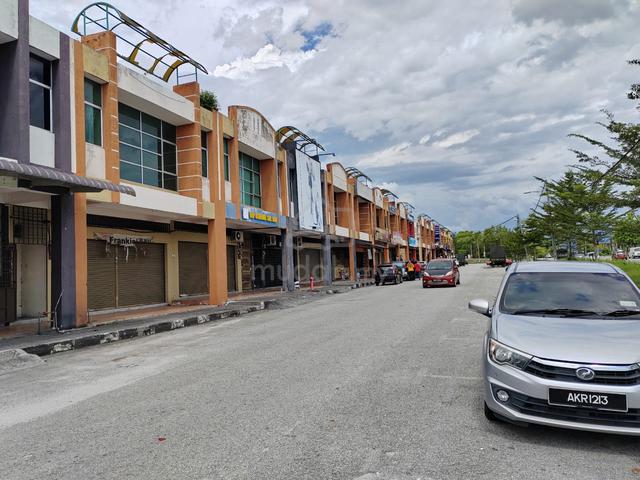 Rumah kedai berdekatan dengan RTC Gopeng untuk di sewa 5
