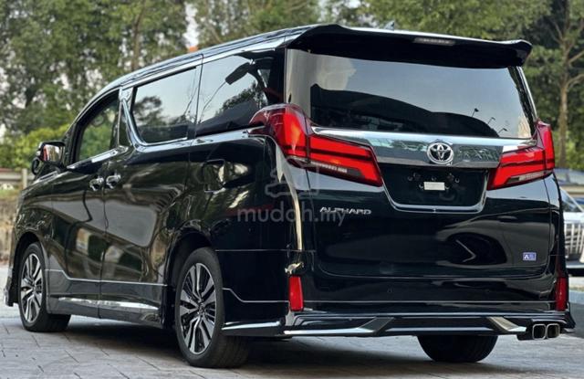 2022 Toyota ALPHARD 2.5 SC Promo - 2