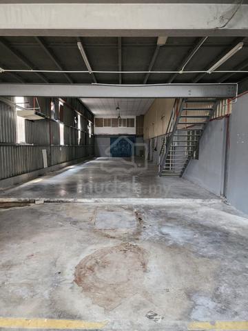 Semi D Factory Warehouse, Balakong, Seri Kembangan 1
