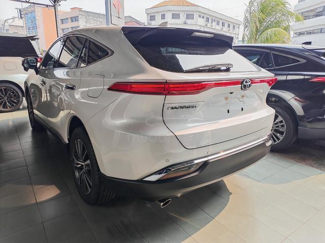 2025 Toyota HARRIER 2.0L G Spec mileage 2,570 KM - 3