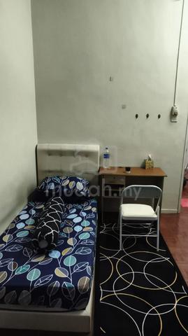 Tmn PerlingJB/Bilik Fully Furnished/Male  Only/No Agent Fees 1