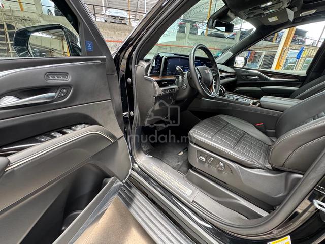 2021 Cadillac ESCALADE 6.2 SPORT 8 SPEED (A) - 4