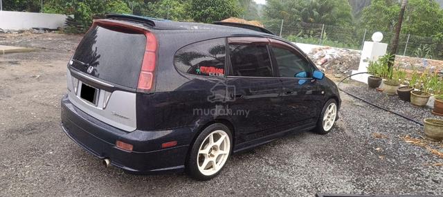 2003 Honda STREAM 2.0 IVS RN3883J9 (MQ) (A) - 4