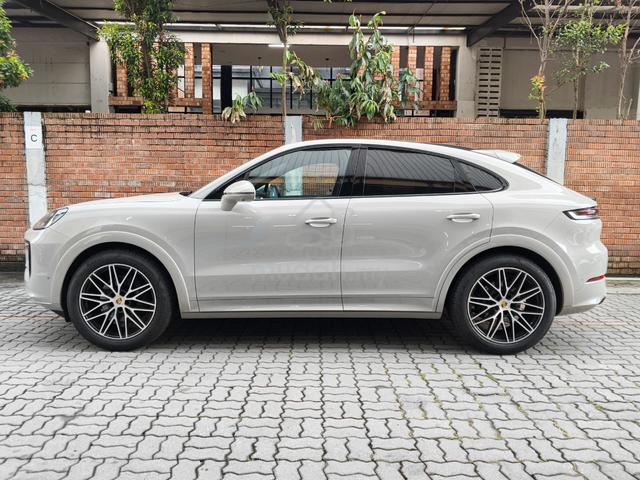2024 Porsche CAYENNE COUPE 3.0 NFL HIGH SPECS (A) - 3