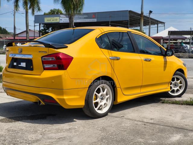 2013 Honda CITY 1.5 SPORT (A) BOLEH FULL LOANKEDAI - 4