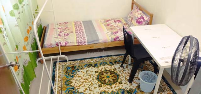 Bilik Single utk perempuan - Kg Baru 1