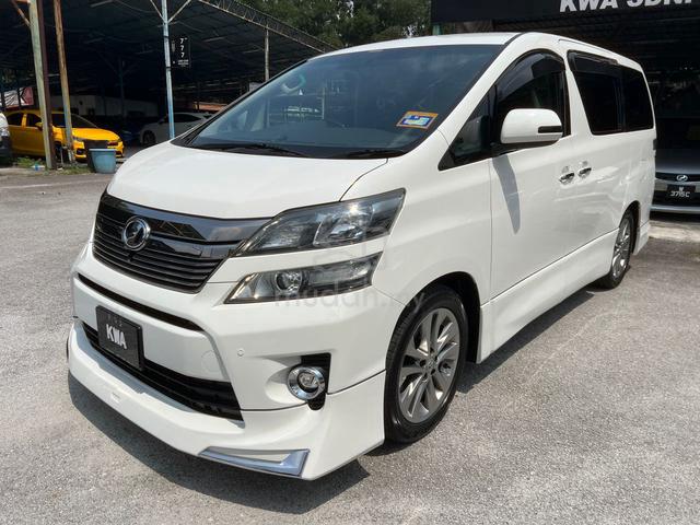 2011 Toyota VELLFIRE 2.4 Z PLATINUM ZP POWER BOOT - 3