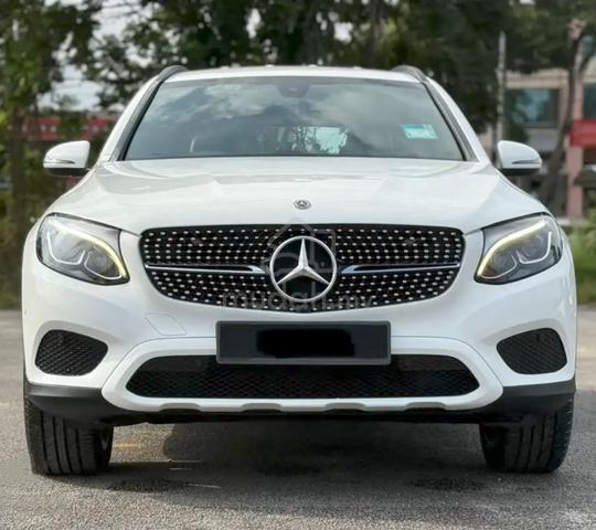 2019 Mercedes Benz GLC200 2.0 REALPRICE NO MARK UP - 2