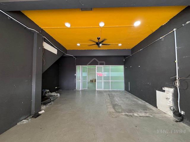 Ground Floor Shop For Rent @ Bukit Tinggi 2, Klang📍 Facing Main Road 1