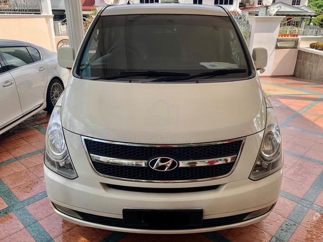 2009 Hyundai GRAND STAREX 2.5 ROYALE (A) - 4
