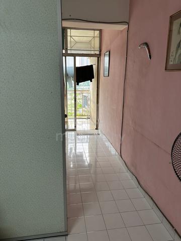 fully furnished room 5