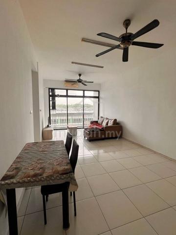 Sky Gardens Residences 1