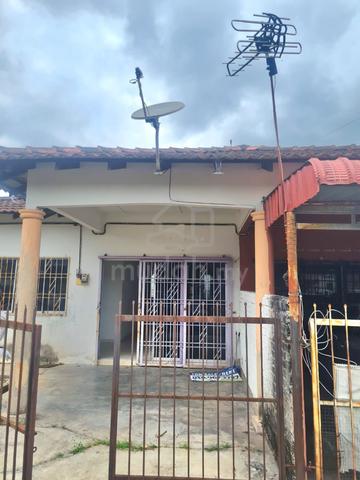 Pahang Mentakab End Lot Single Storey Terrace House For Sale 1