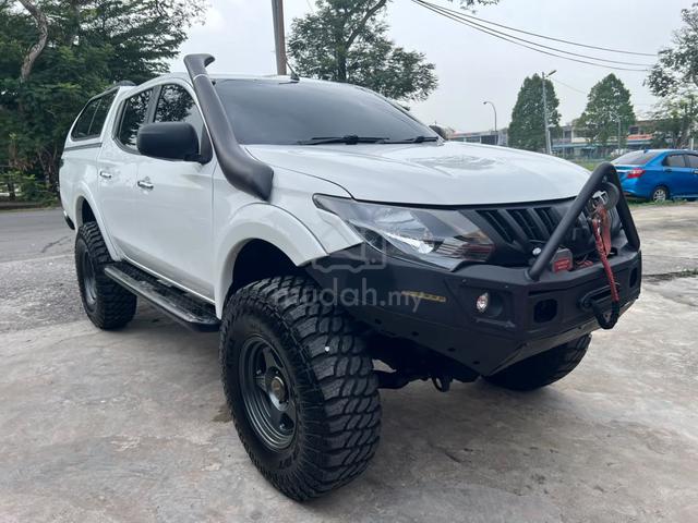 MITSUBISHI TRITON 2.4 (AUTO) Year 2017 - 2