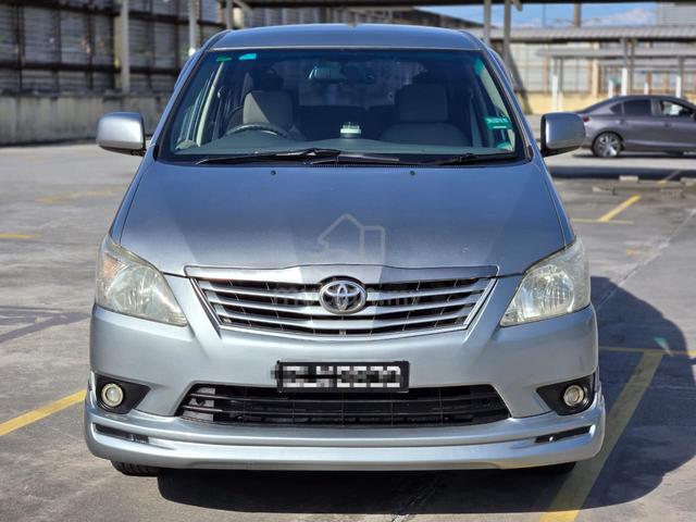 2012 Toyota INNOVA 2.0 E Facelift (A) - 4