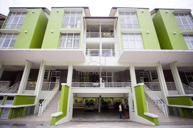 Mutiara Tropicana Townhouse, PJU3, Petaling Jaya 1