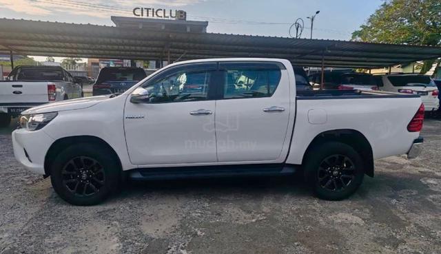 2016 Toyota HILUX 2.4 G VNT (A) - [OTR] - 3