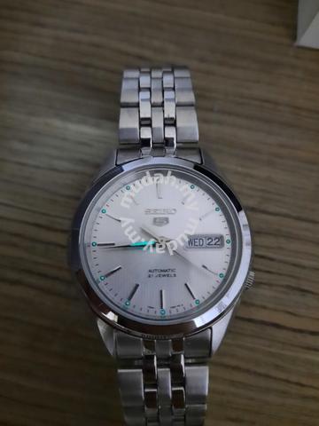 SEIKO 5 7S26-03V0 Silver/White Automatic Watch - Watches & Fashion  Accessories for sale in Kota Kinabalu, Sabah