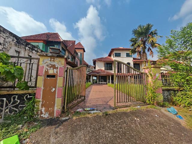 Perling Taman Permata Double Storey Semi-Detached Bungalow House 1