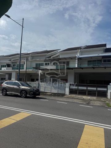 Teluk Kumbar Teres 2 Tingkat Below Market 1
