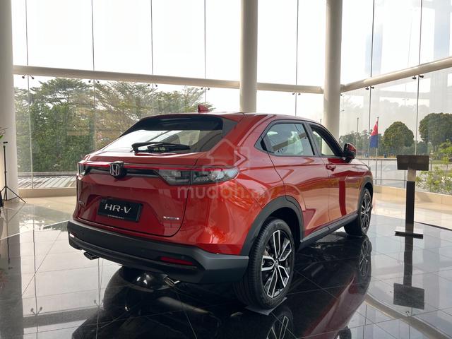 BUY NOW. Dont Miss this PROMO HONDA HR-V - 3