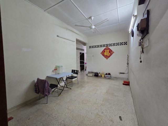 Jalan Meru, Klang, Rumah satu tingkat, depan Klang Parade 1