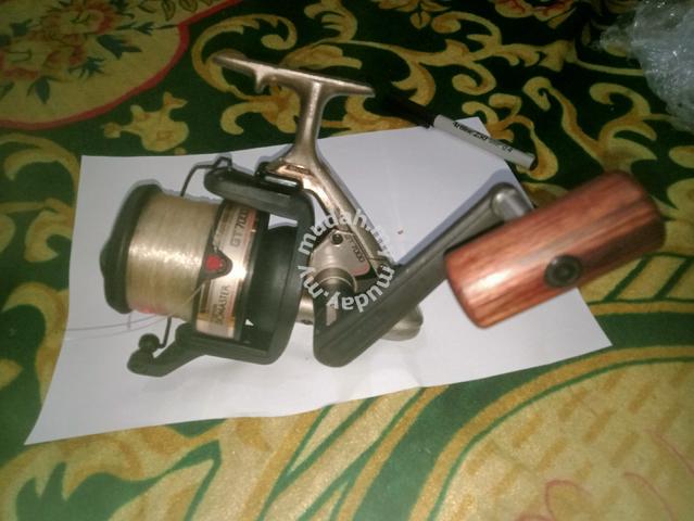 Shimano BIOMASTER SPECIAL GT7000 SPINNING REEL Saltwater FISHING