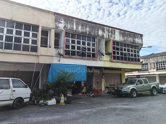 (Below Market Value) Freehold Anjung Tawas Tasek Shoplot 1