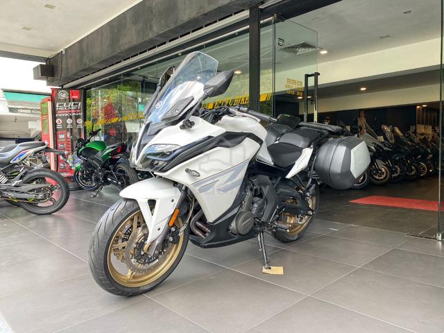 CF Moto 650 GT - photo 5 of 6