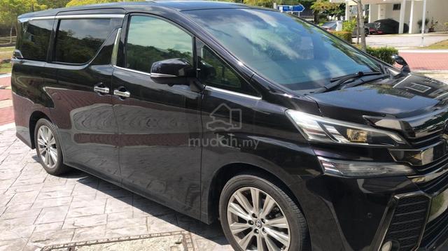 2017 Toyota VELLFIRE 2.5 Z GOLDEN EYES (A) - 1