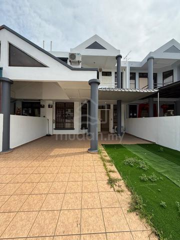 Taman Desa Cemerlang Double Storey Terrace House 4bed Ulu Tiram Johor 1