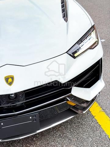 HEAD TURNER 2024 Lamborghini URUS 4.0 PERFORMANTE - 4