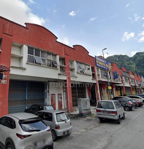 1.5 Storey Terrace Factory @ Taman Sri Batu Caves, Batu Caves 1