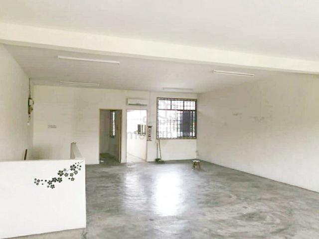 Tun Aminah Jalan Bentara 1 @ Double Storey Shop Lot / Facing Main Road 1