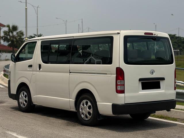 2016 Restored Condition Toyota HIACE 2.5 KDH202(M) - 5