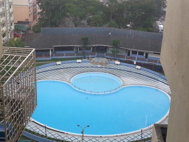 Petaling Indah Condominiums 1