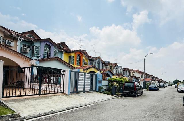 Double Storey Terrace at Taman Bukit Senang, Senai , Johor 1