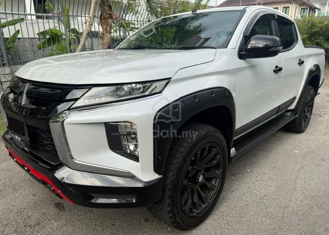 2022 /23 Mitsubishi TRITON 2.4 VGT PREMIUM (A) FSR - 3