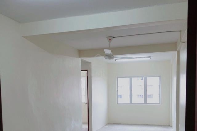 Flat PKNS Seksyen 7 Shah Alam 1