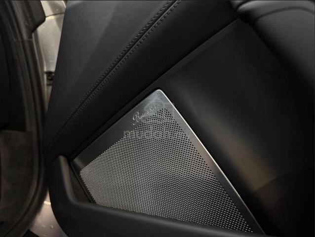 2023 Porsche 911 3.7 TURBO S UK Spec - Burmester - 5