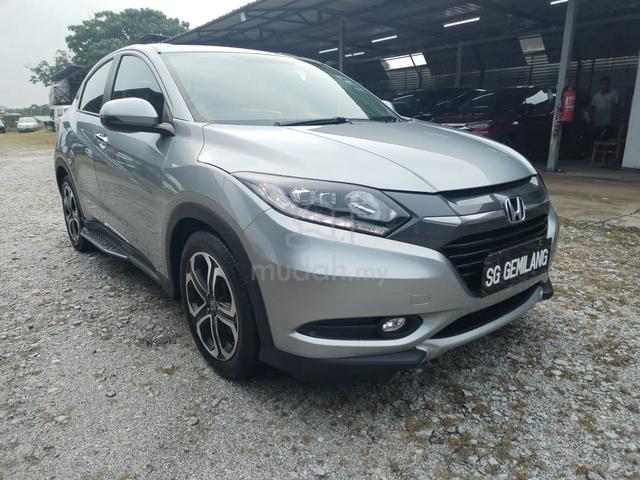 2017 Honda HR-V 1.8 V ,, 82,000km mileage - 1