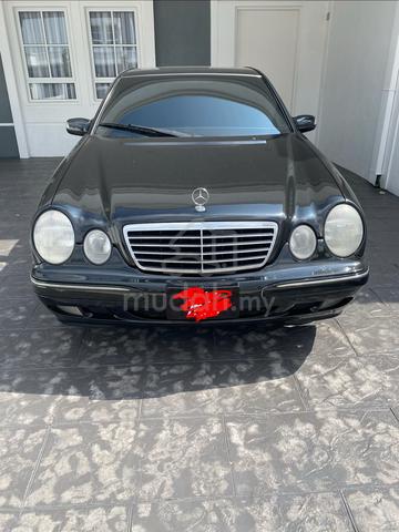 2000 Mercedes Benz E240 CLASSIC (CBU) 2.4 (A) - 1