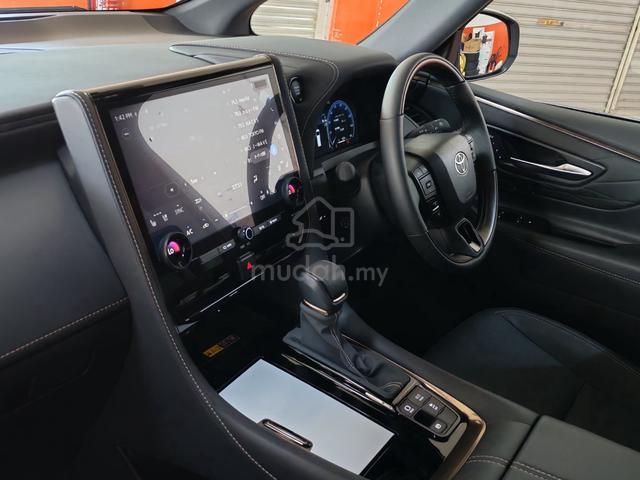 2023 Toyota ALPHARD 2.5 Z - Cheapest in town - 4