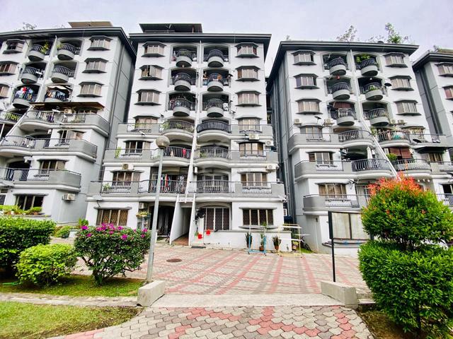 Sri Ledang 1