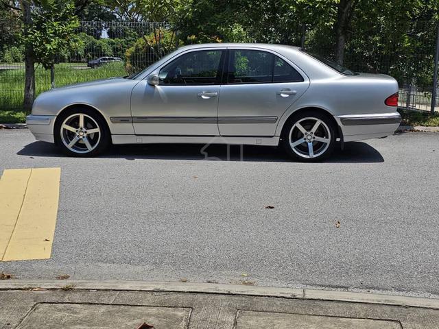 2000 Mercedes Benz E200 2.0 AVANTGARDE (a) CBU - 3