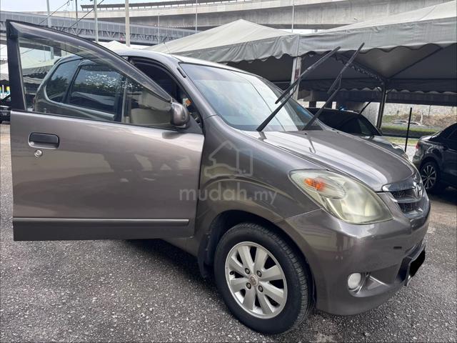 Toyota AVANZA 1.5 G-spec (A) lady owner - 1