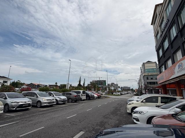 Jalan Tun Jugah - 2nd floor|facing main road|near Jln Song, Galacity 1